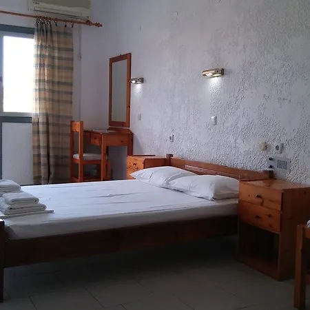 Charm Hotel, 2*