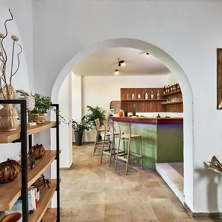 Charm Hotel,