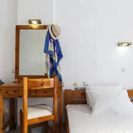 Charm Hotel, מלון 2*