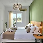 Charm Hotel, 2*