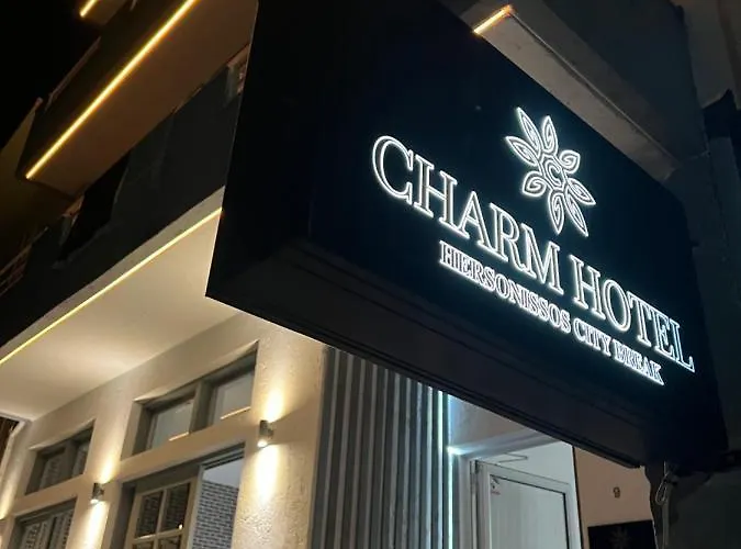 ホテル Charm Hotel, 2*