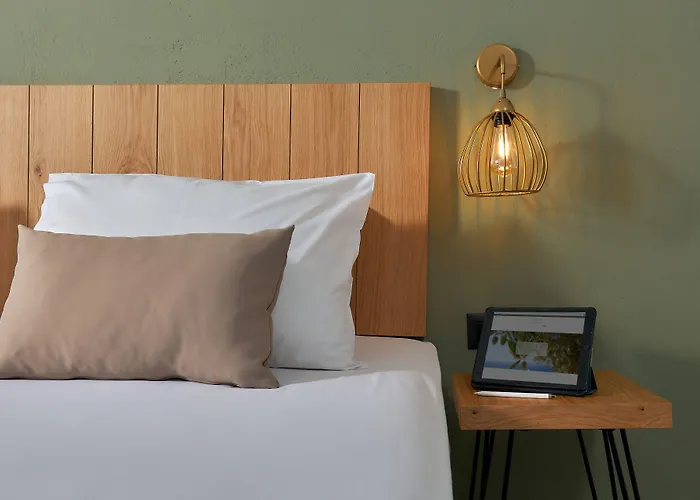 Charm Hotel, ホテル 2*